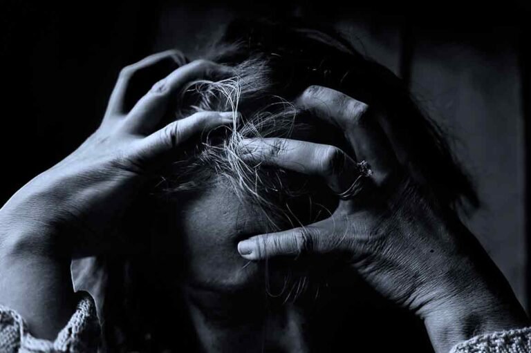 Migraine Headache Causes, Symptoms, and Treatments