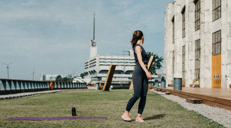 This Mom of Four Quit Crash Dieting and Found Herself